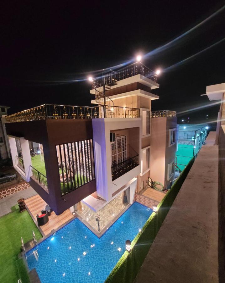 Mount Resorts Lonavala 5 Bhk Luxurious Villa With Private Pool And Full Size Cricket Football Turf Exterior foto