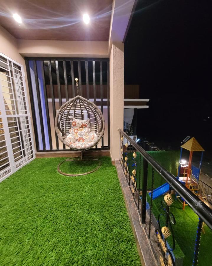 Mount Resorts Lonavala 5 Bhk Luxurious Villa With Private Pool And Full Size Cricket Football Turf Exterior foto